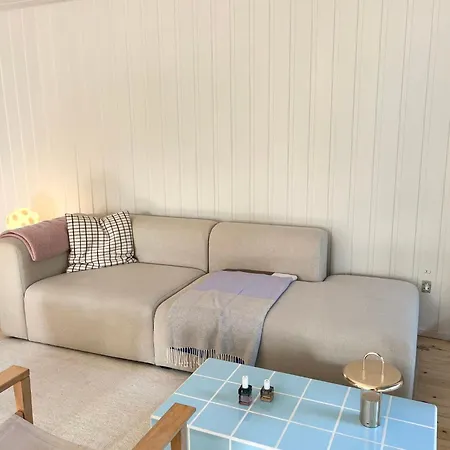 Klassiskt Danskt Sommarhus Semesterbostad *